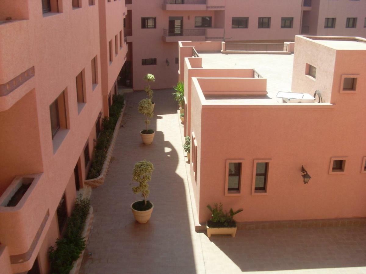 Lina Appartement Marrakesh Exterior foto
